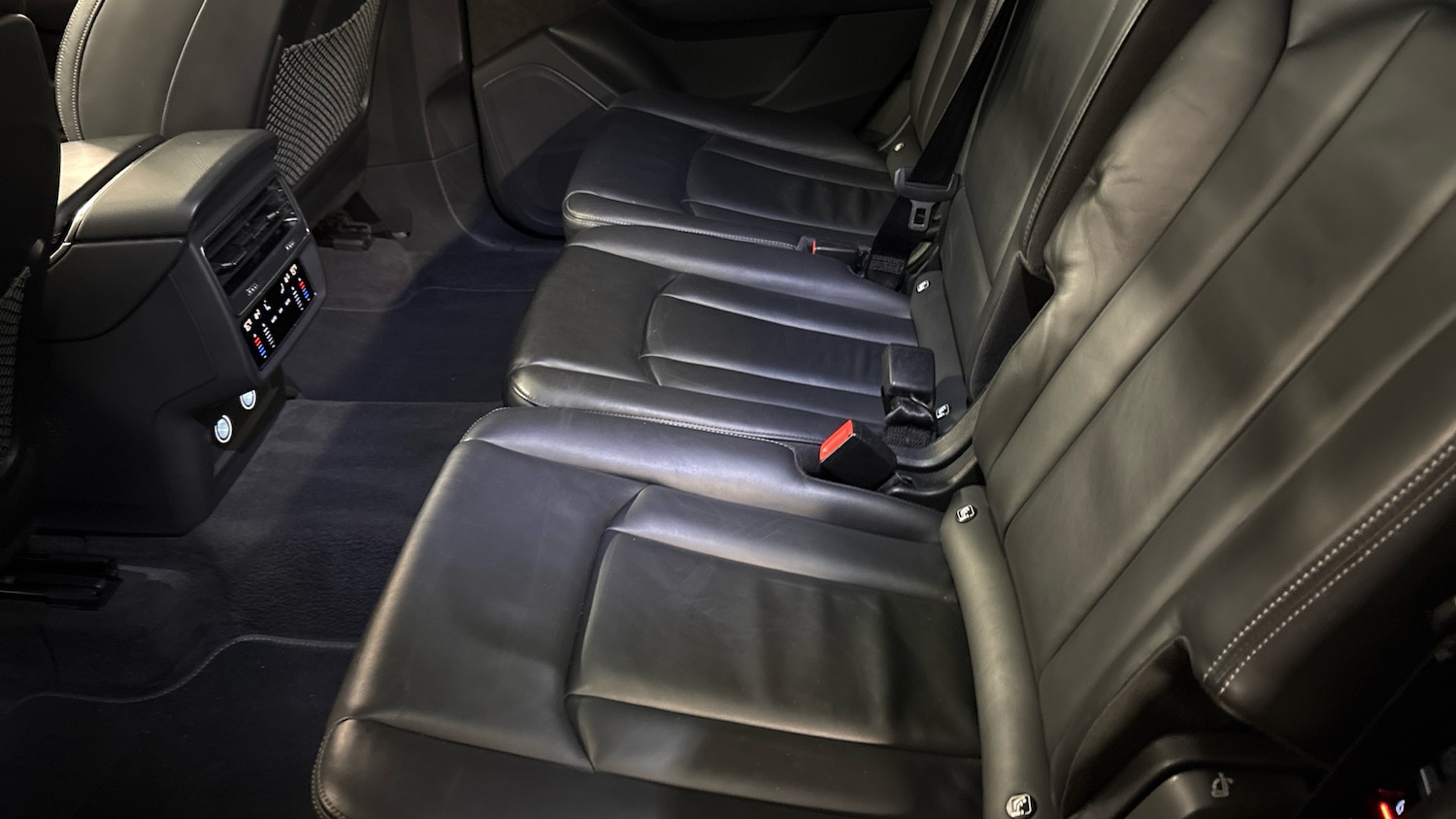 Used Audi Q7 2019 for sale - 77220236: Photo 16