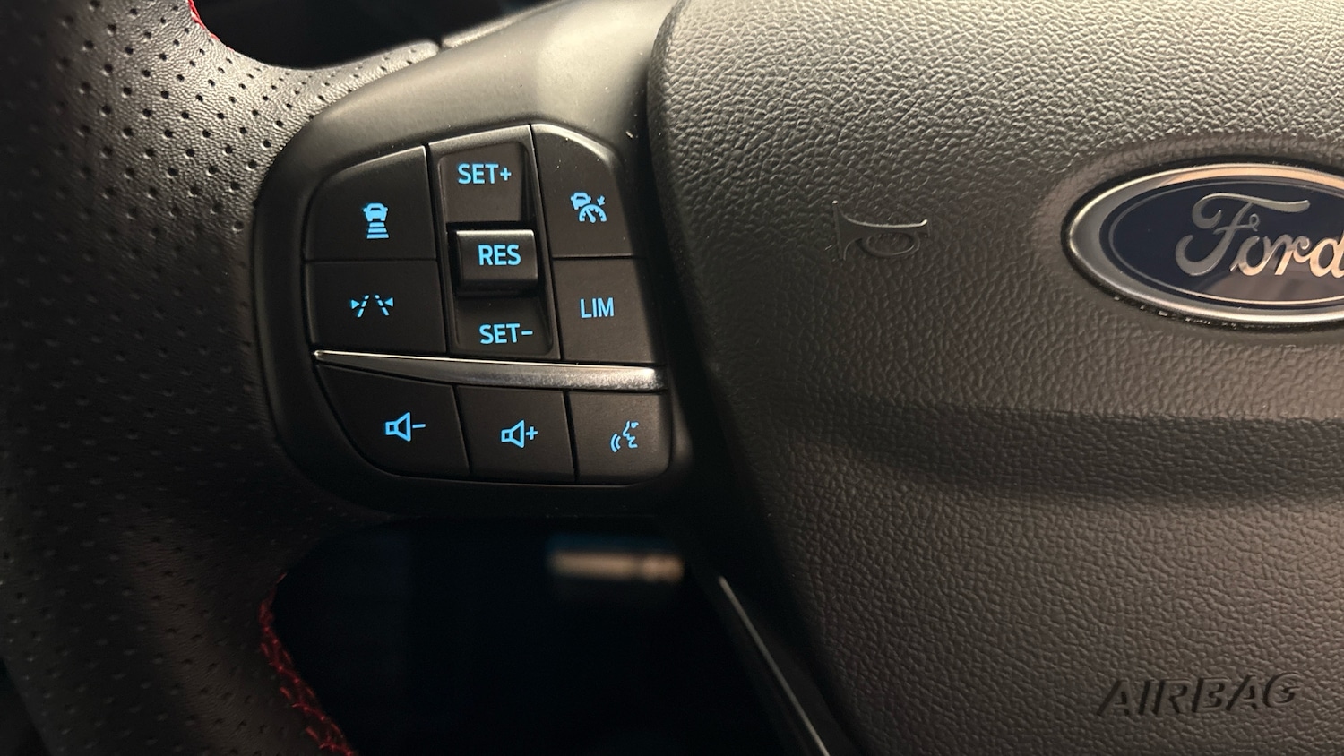 Used Ford Kuga 2025 for sale - 78011523: Photo 36