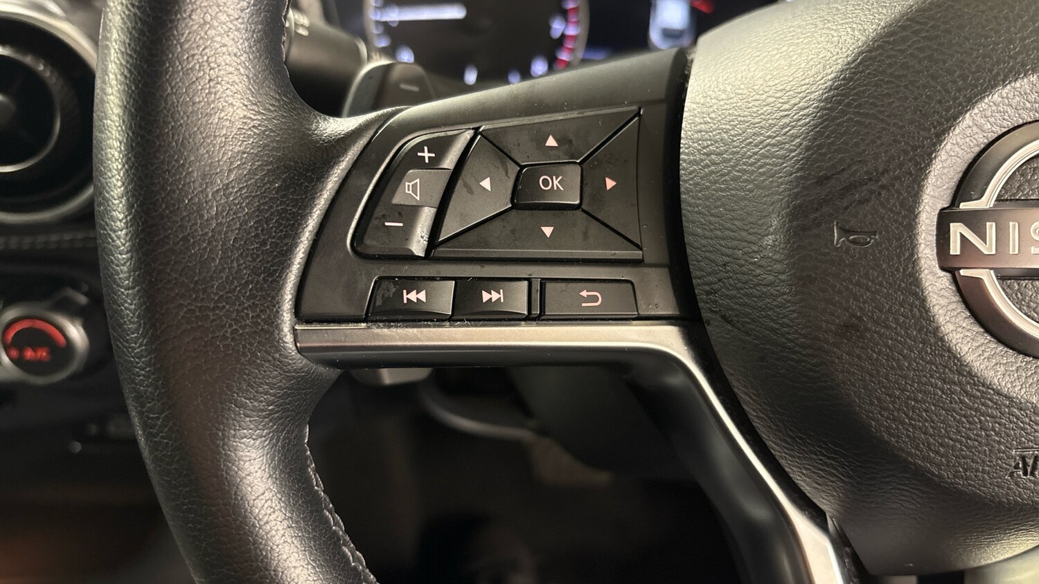 Used Nissan Juke 2022 for sale - 76272369: Photo 28