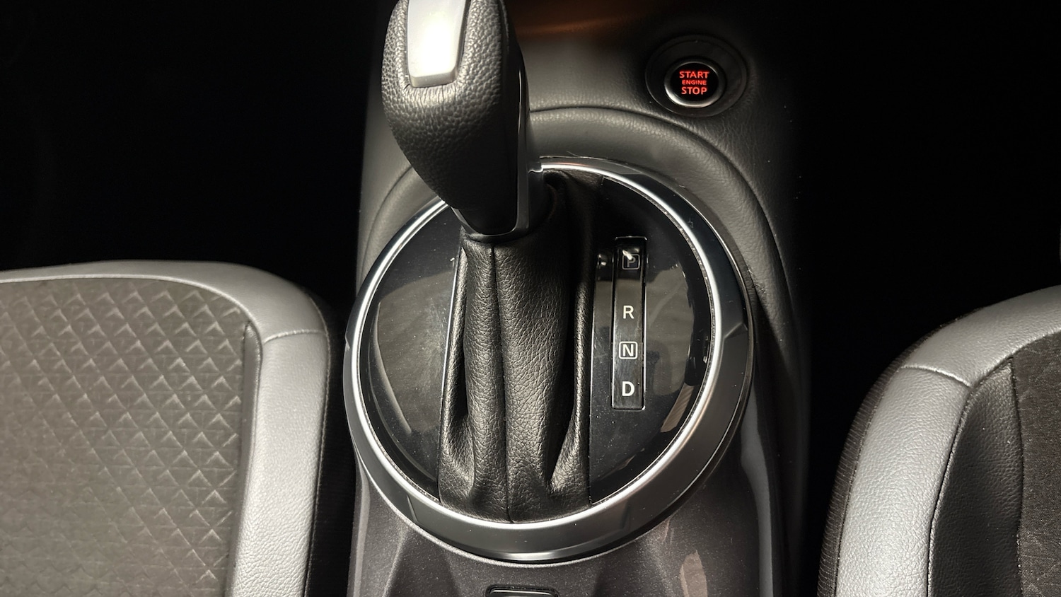 Used Nissan Juke 2022 for sale - 76272369: Photo 44