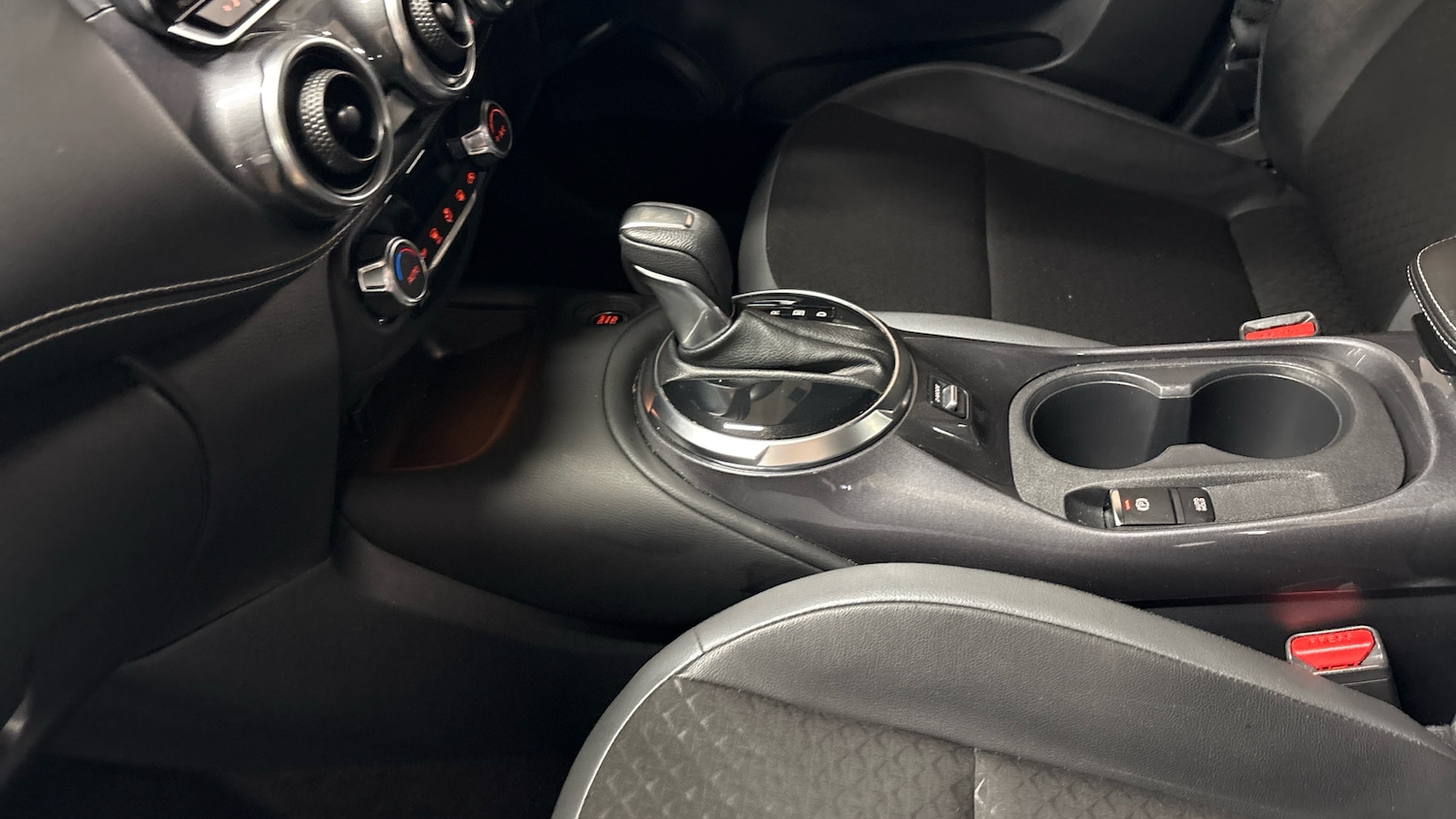 Used Nissan Juke 2022 for sale - 76272369: Photo 82