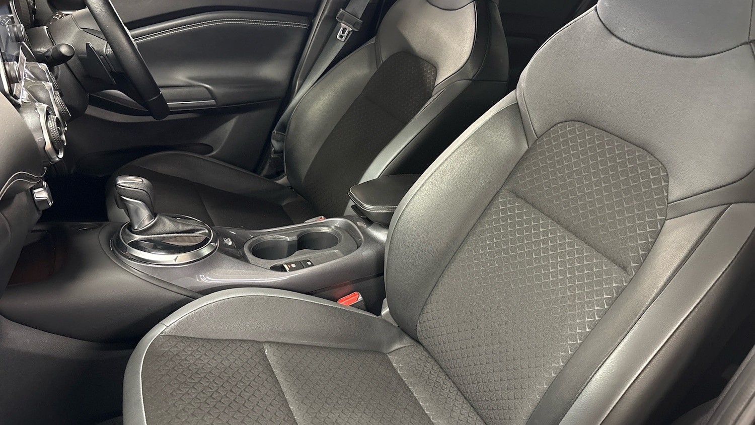 Used Nissan Juke 2022 for sale - 76272369: Photo 83