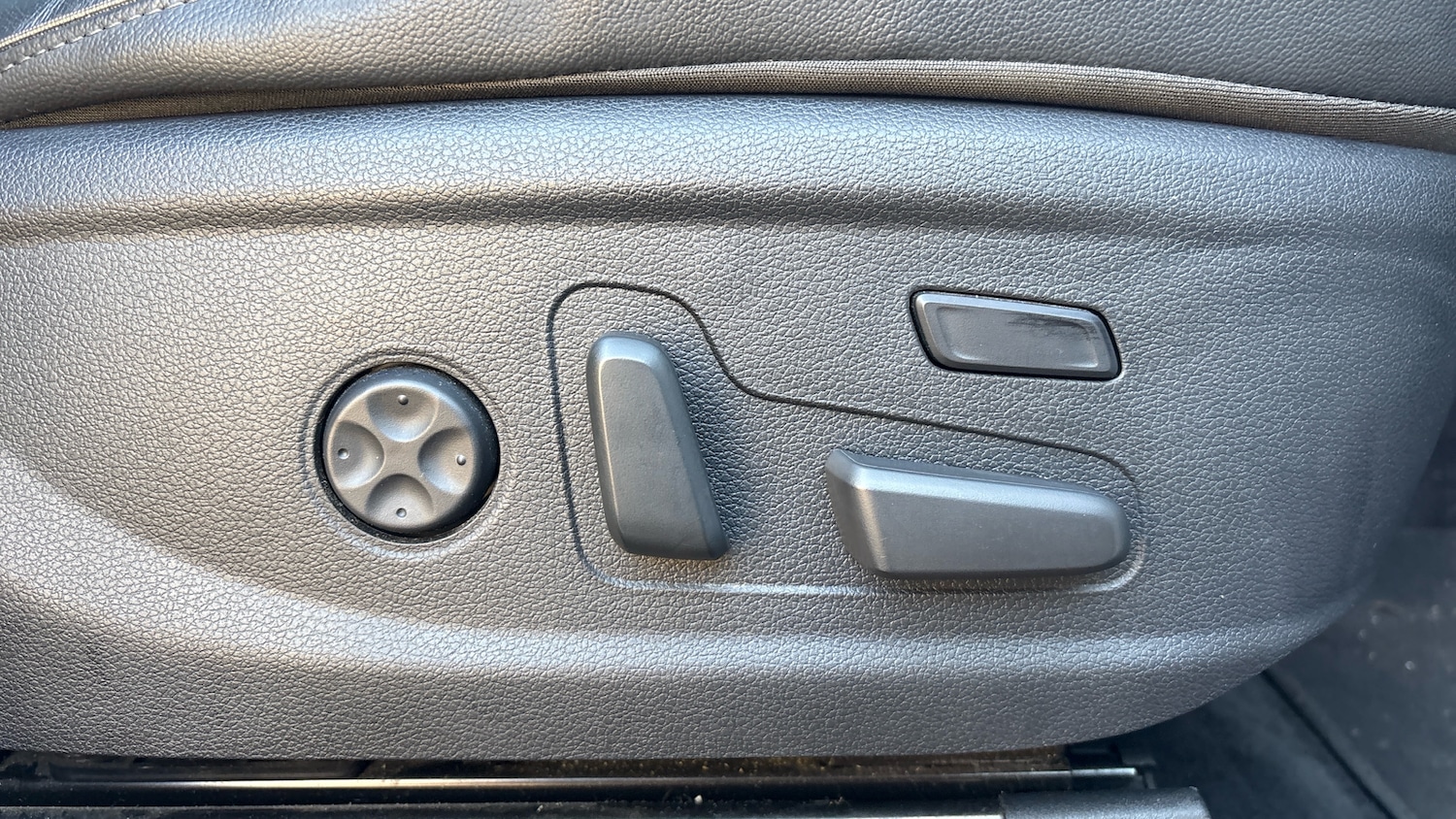 Used Hyundai Santa Fe 2021 for sale - 77729712: Photo 50