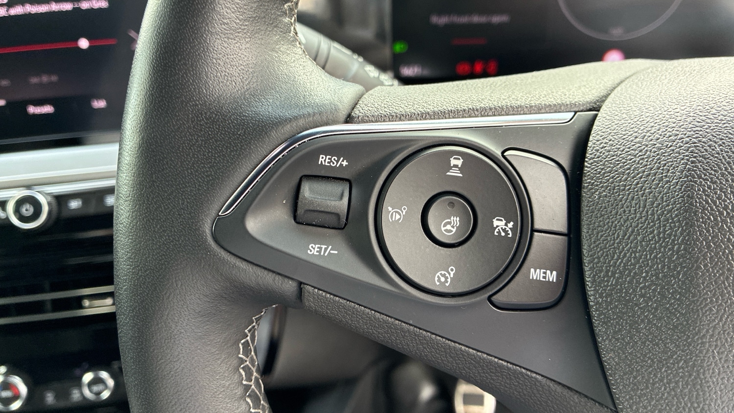 Used Vauxhall Mokka 2023 for sale - 77300978: Photo 20