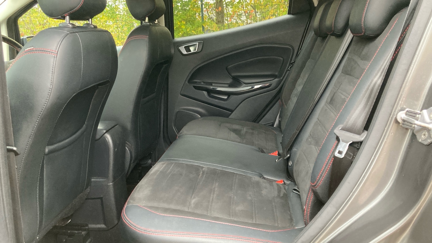 Used Ford Ecosport 2018 for sale - 76879256: Photo 16