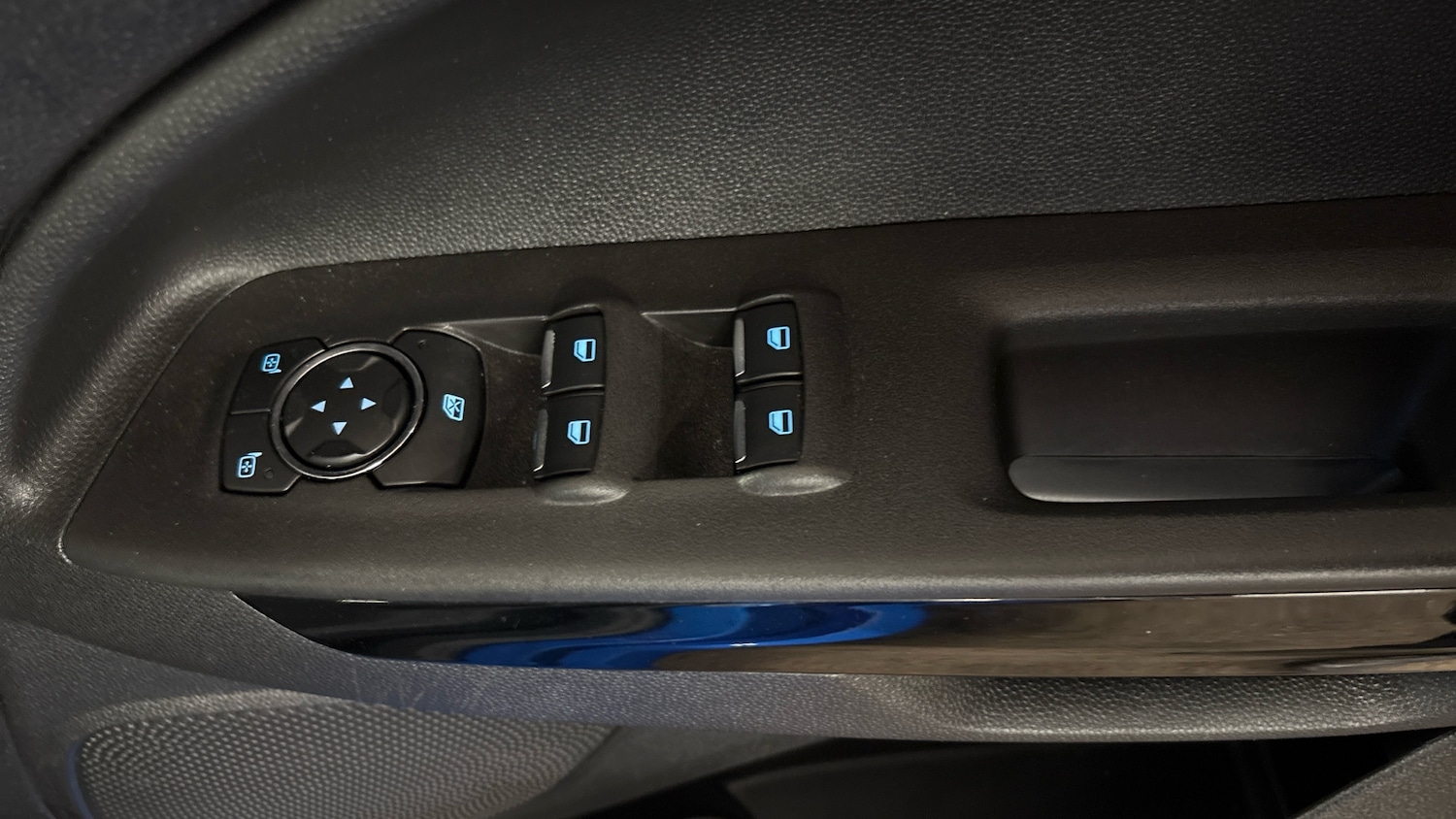 Used Ford Ecosport 2023 for sale - 76412024: Photo 22