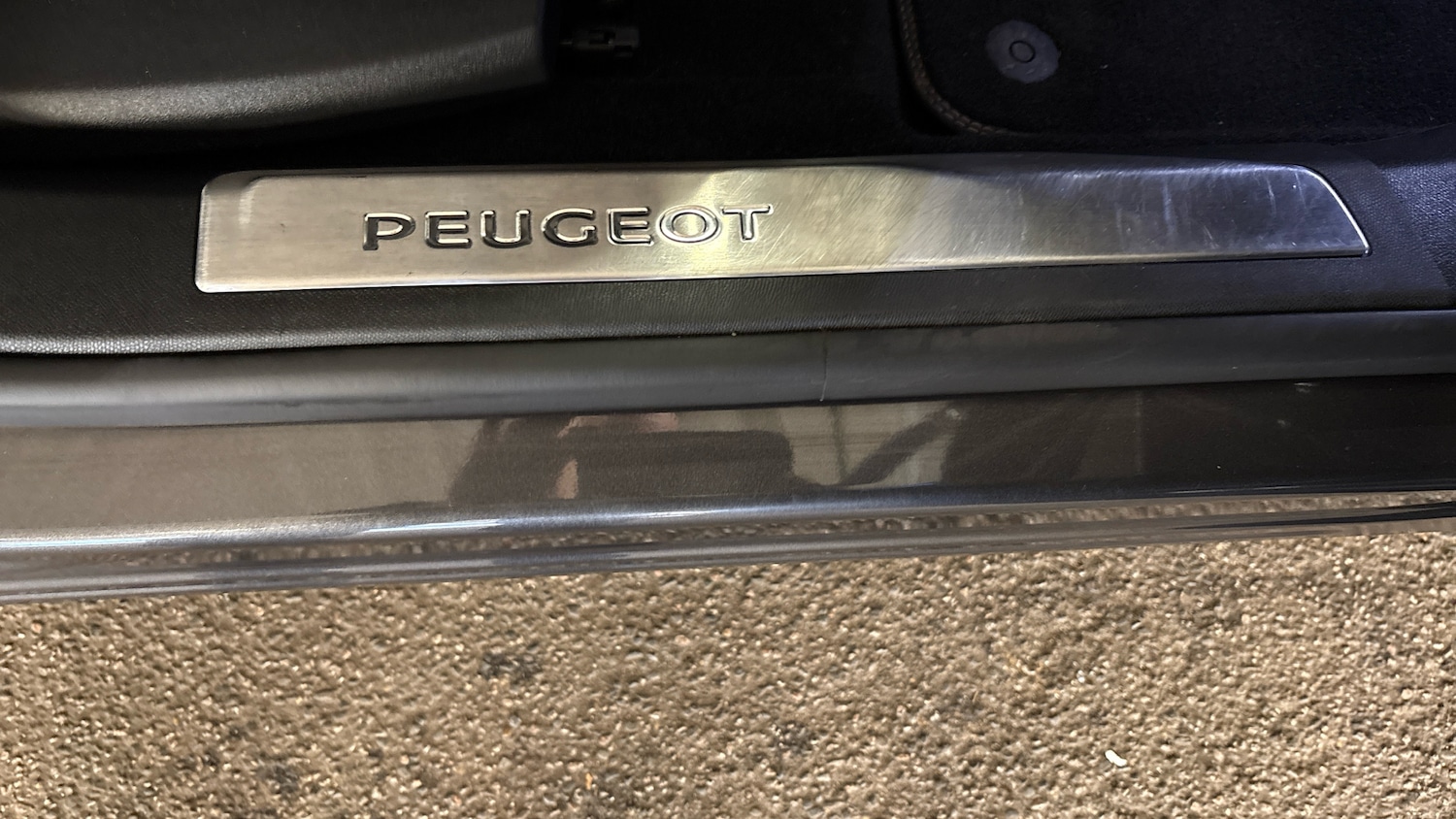 Vehicle 62