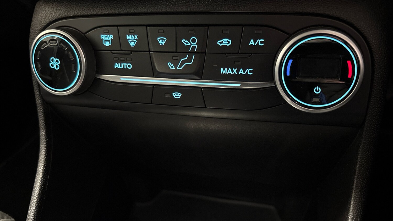 Used Ford Fiesta 2018 for sale - 77962170: Photo 38