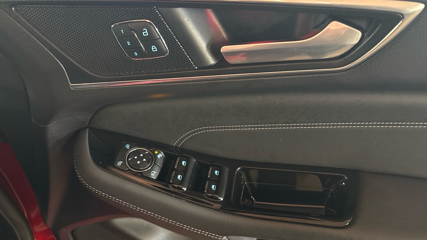 Used Ford S-Max 2022 for sale - 77803072: Photo 25