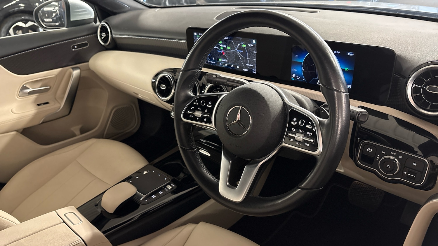 Used Mercedes-Benz A-Class 2021 for sale - 76722719: Photo 11