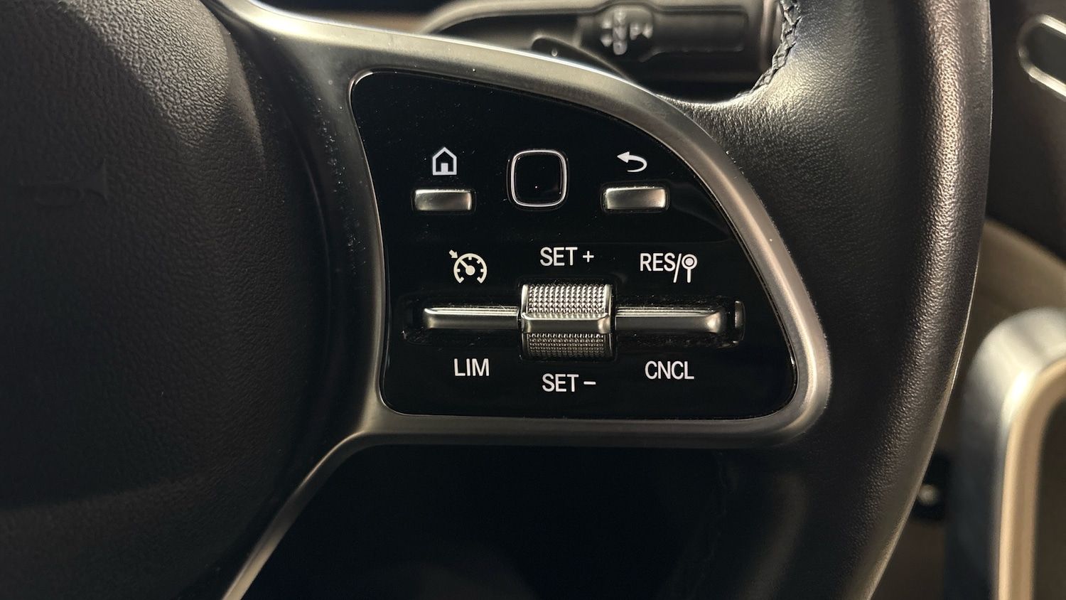 Used Mercedes-Benz A-Class 2021 for sale - 76722719: Photo 30