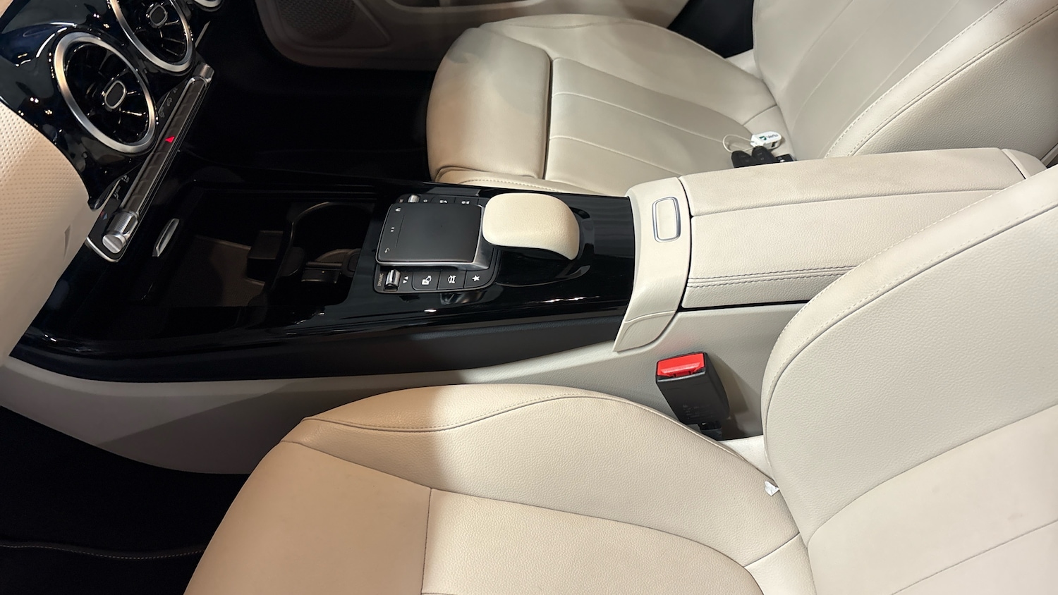 Used Mercedes-Benz A-Class 2021 for sale - 76722719: Photo 99