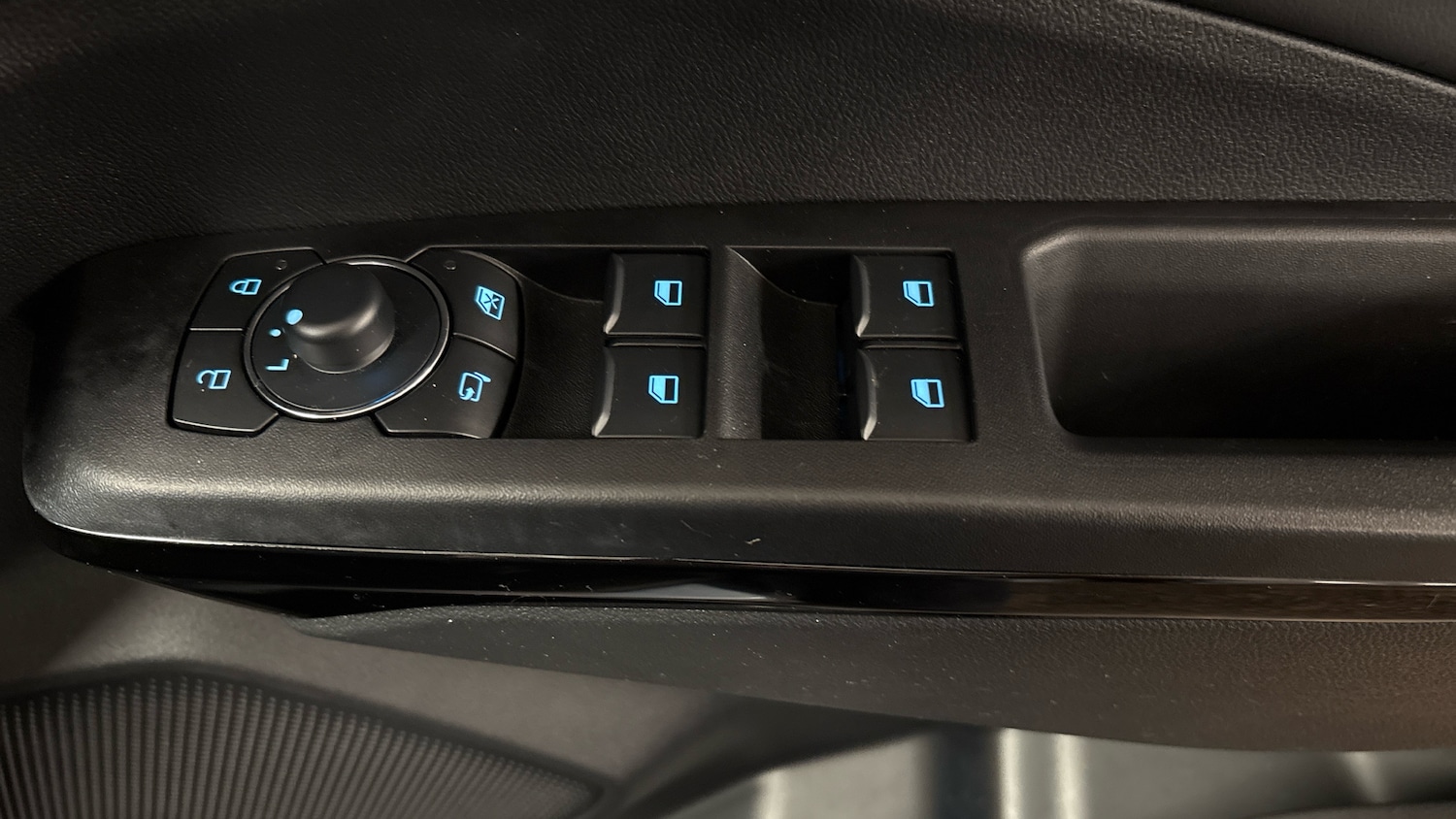 Used Ford Puma 2024 for sale - 76329873: Photo 23