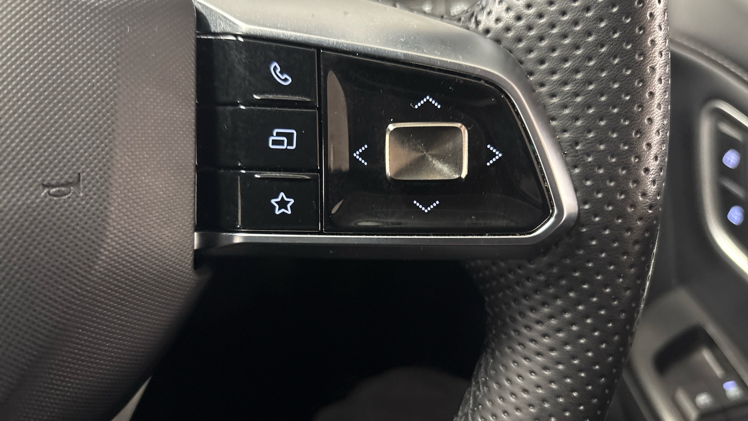 Used MG MG ZS 2024 for sale - 76738678: Photo 28