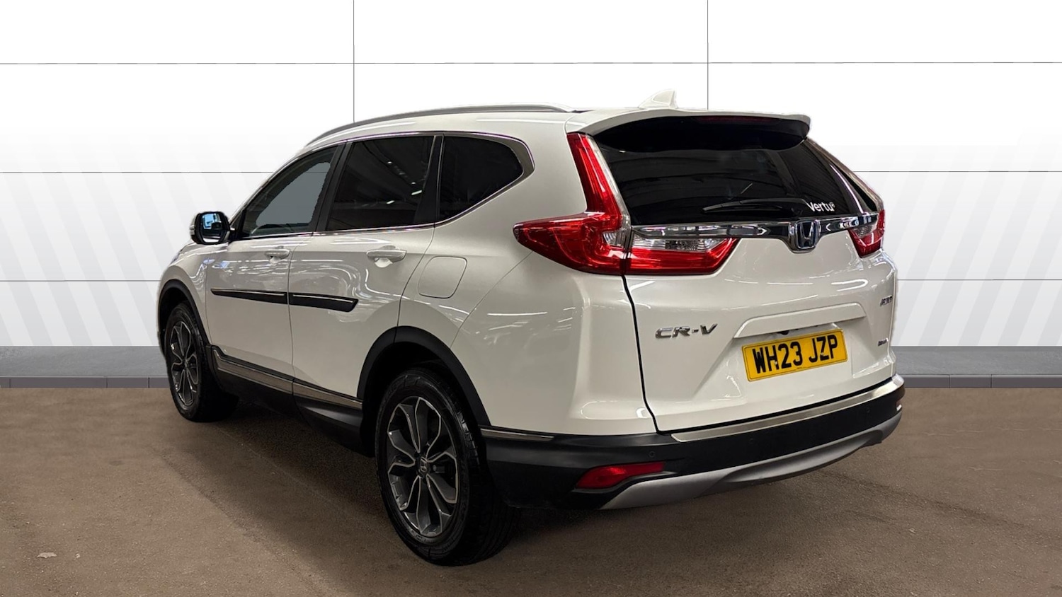 Used Honda CR-V 2023 for sale - 76299264: Photo 2