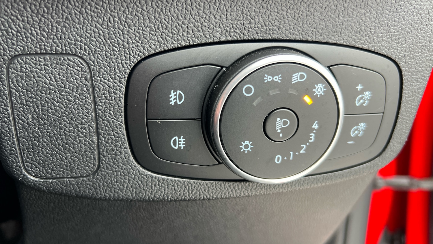 Used Ford Focus 2021 for sale - 77300969: Photo 40