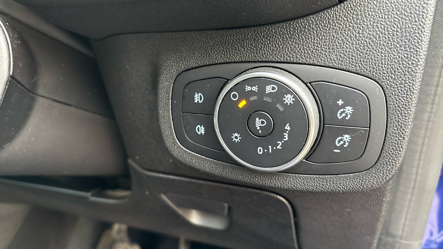 Used Ford Fiesta 2018 for sale - 76918779: Photo 25