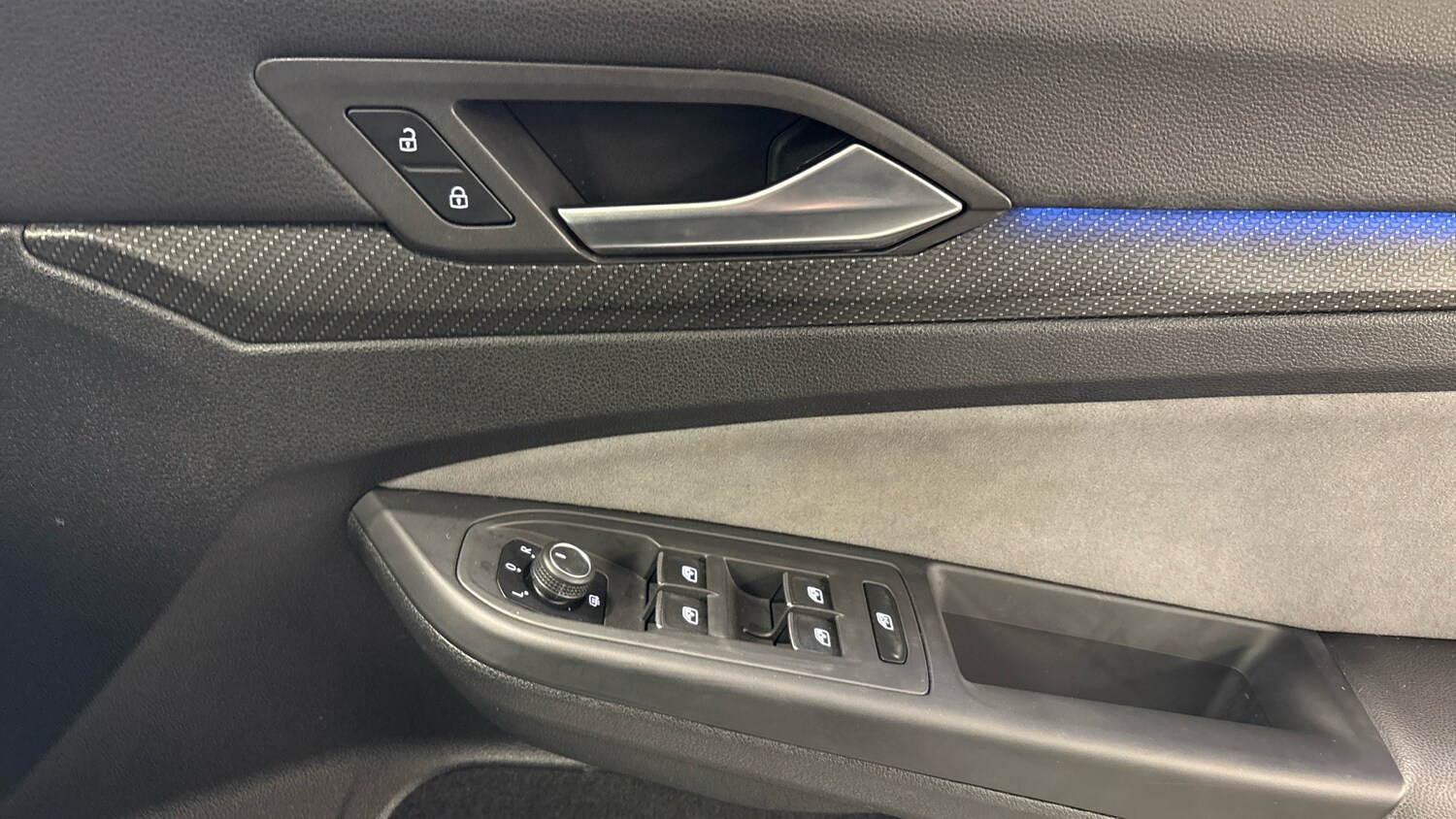 Used Volkswagen Golf 2023 for sale - 77893240: Photo 24