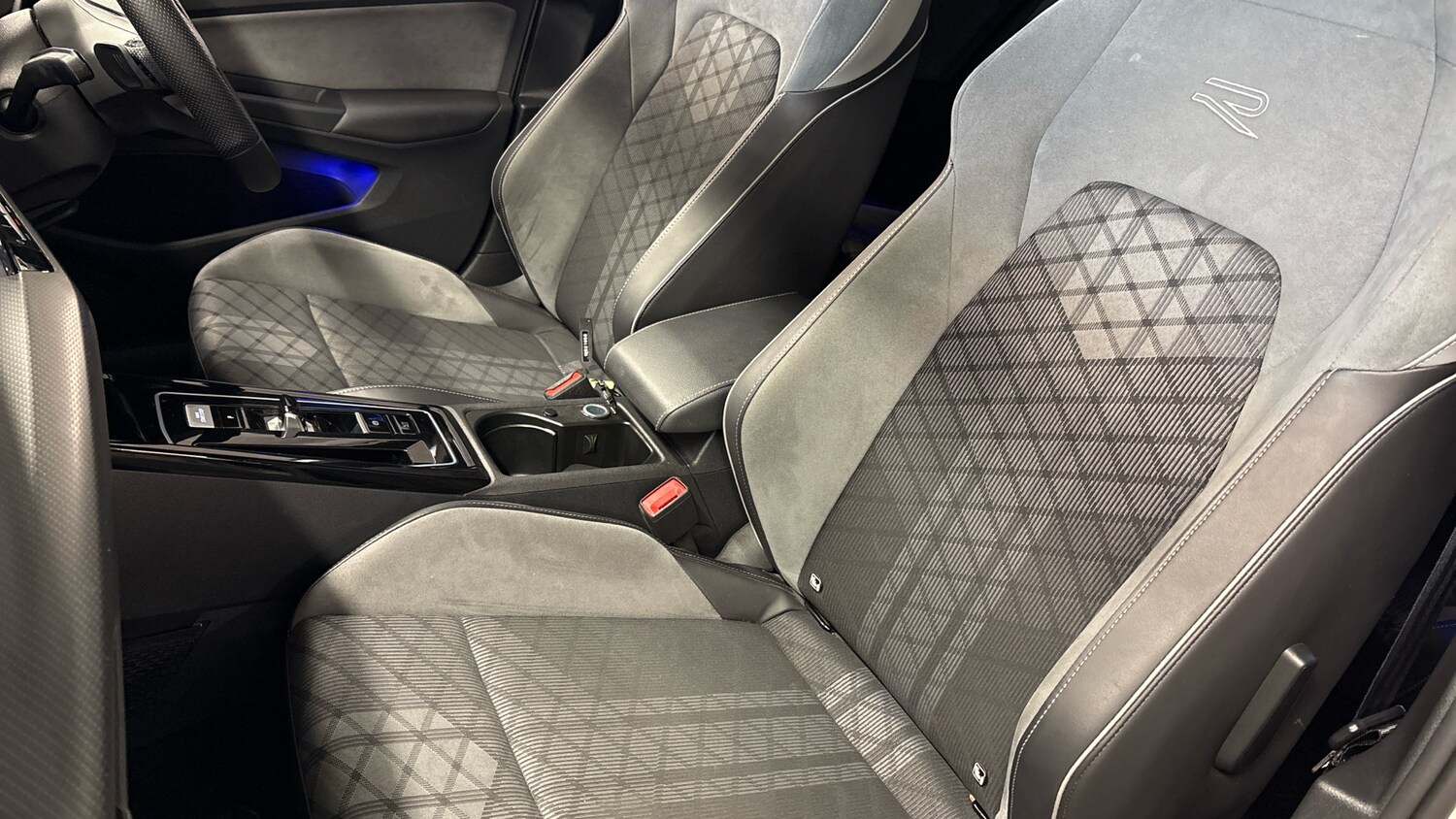 Used Volkswagen Golf 2023 for sale - 77893240: Photo 87