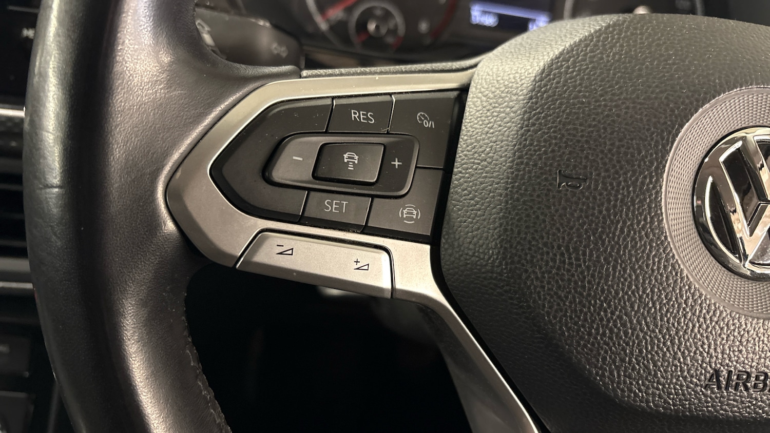 Used Volkswagen T-Cross 2020 for sale - 77915876: Photo 28