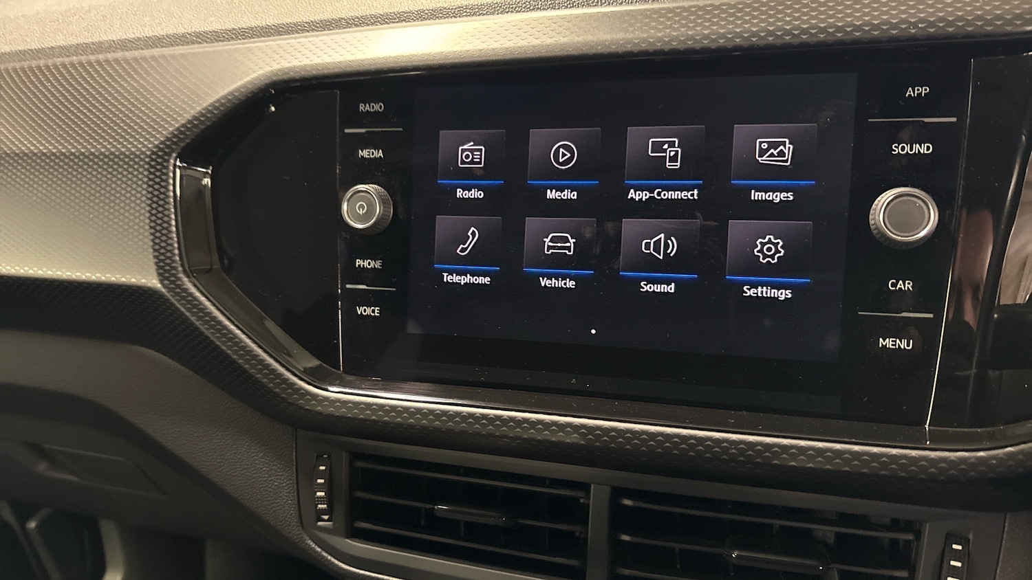 Used Volkswagen T-Cross 2020 for sale - 77915876: Photo 36