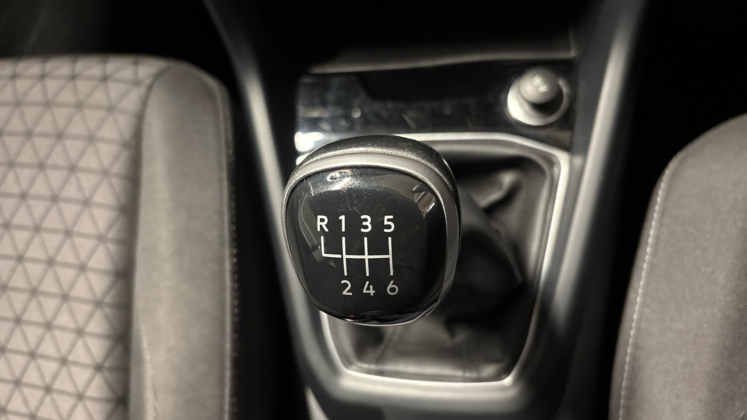 Used Volkswagen T-Cross 2020 for sale - 77915876: Photo 40