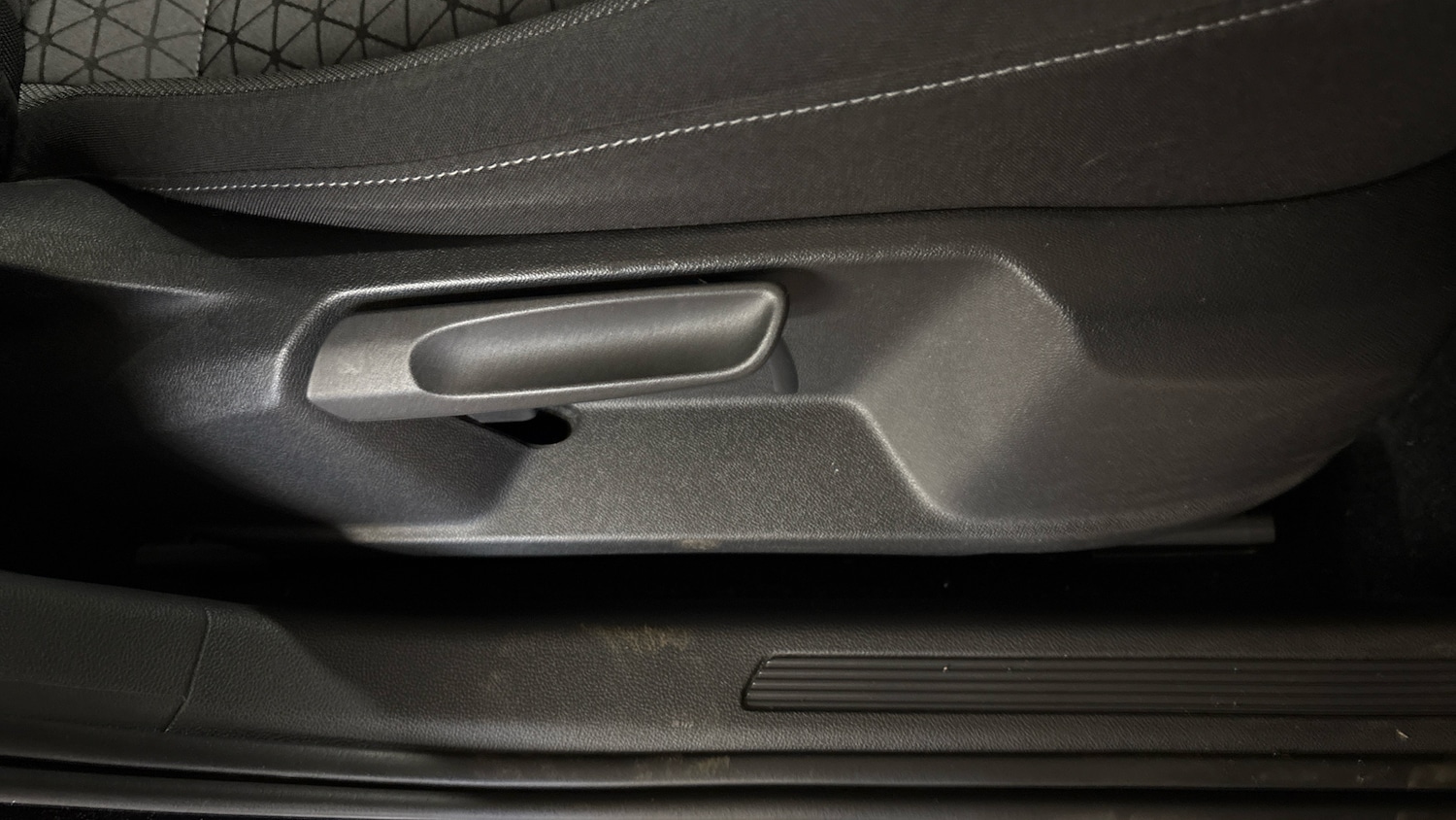 Used Volkswagen T-Cross 2020 for sale - 77915876: Photo 44