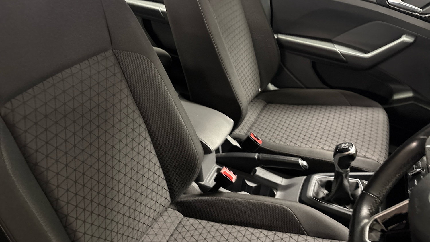 Used Volkswagen T-Cross 2020 for sale - 77915876: Photo 67