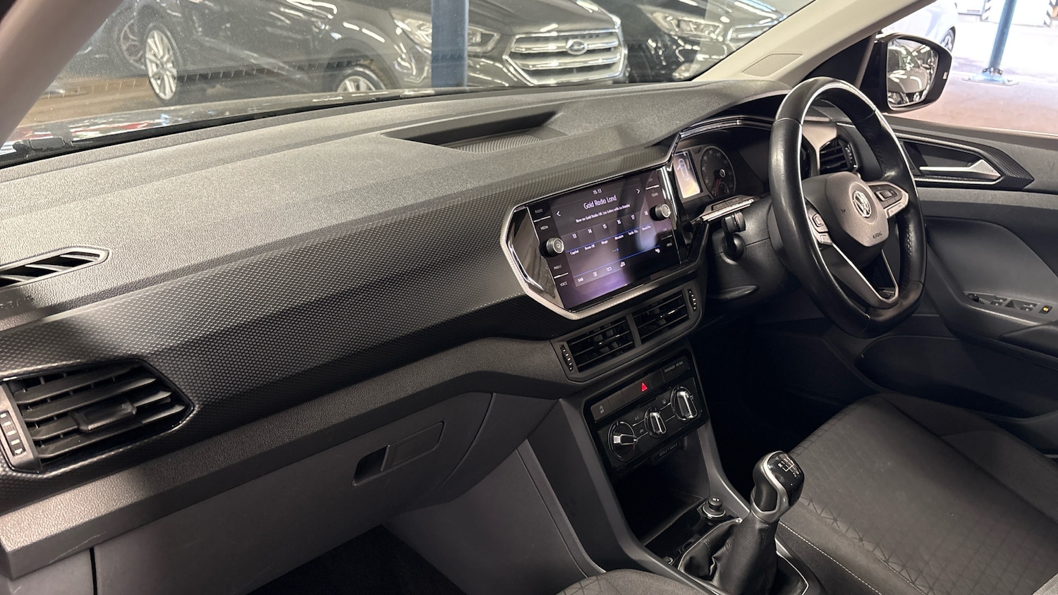 Used Volkswagen T-Cross 2020 for sale - 77915876: Photo 9