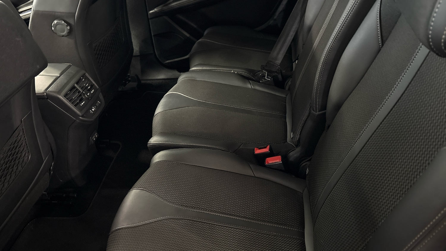 Used Peugeot 5008 2022 for sale - 76392237: Photo 16