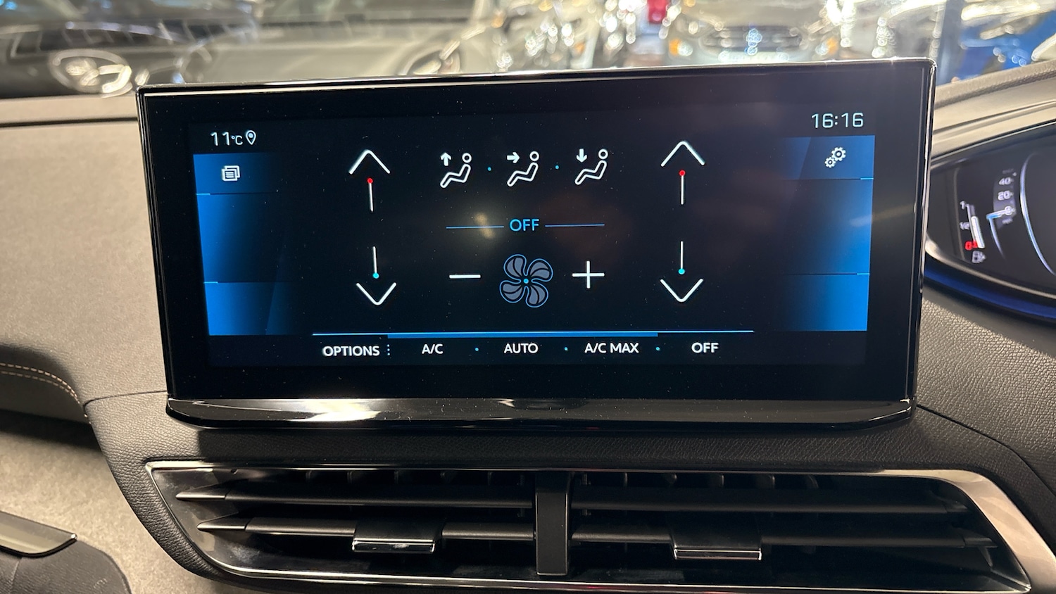 Used Peugeot 5008 2022 for sale - 76392237: Photo 40