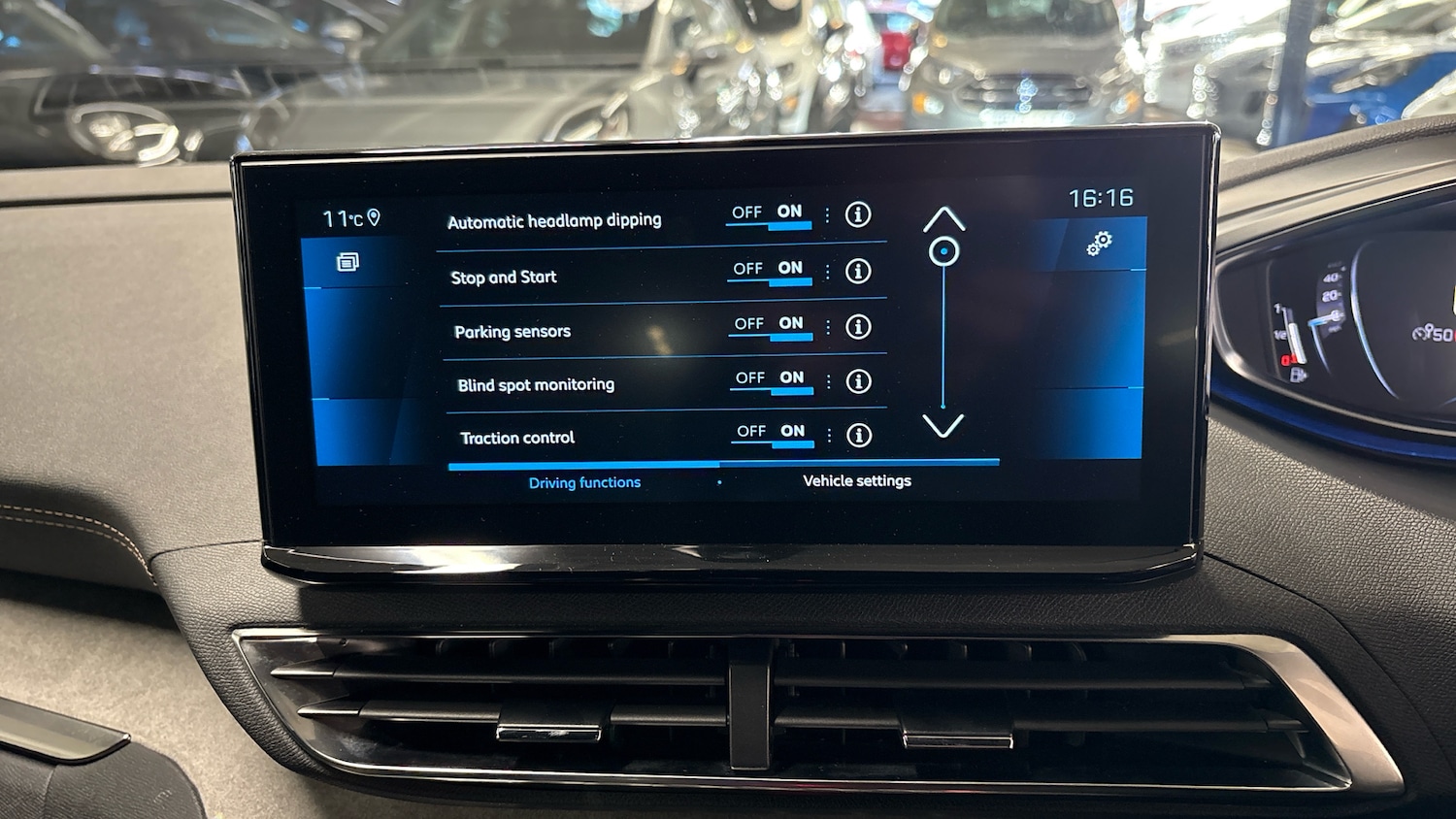 Used Peugeot 5008 2022 for sale - 76392237: Photo 41