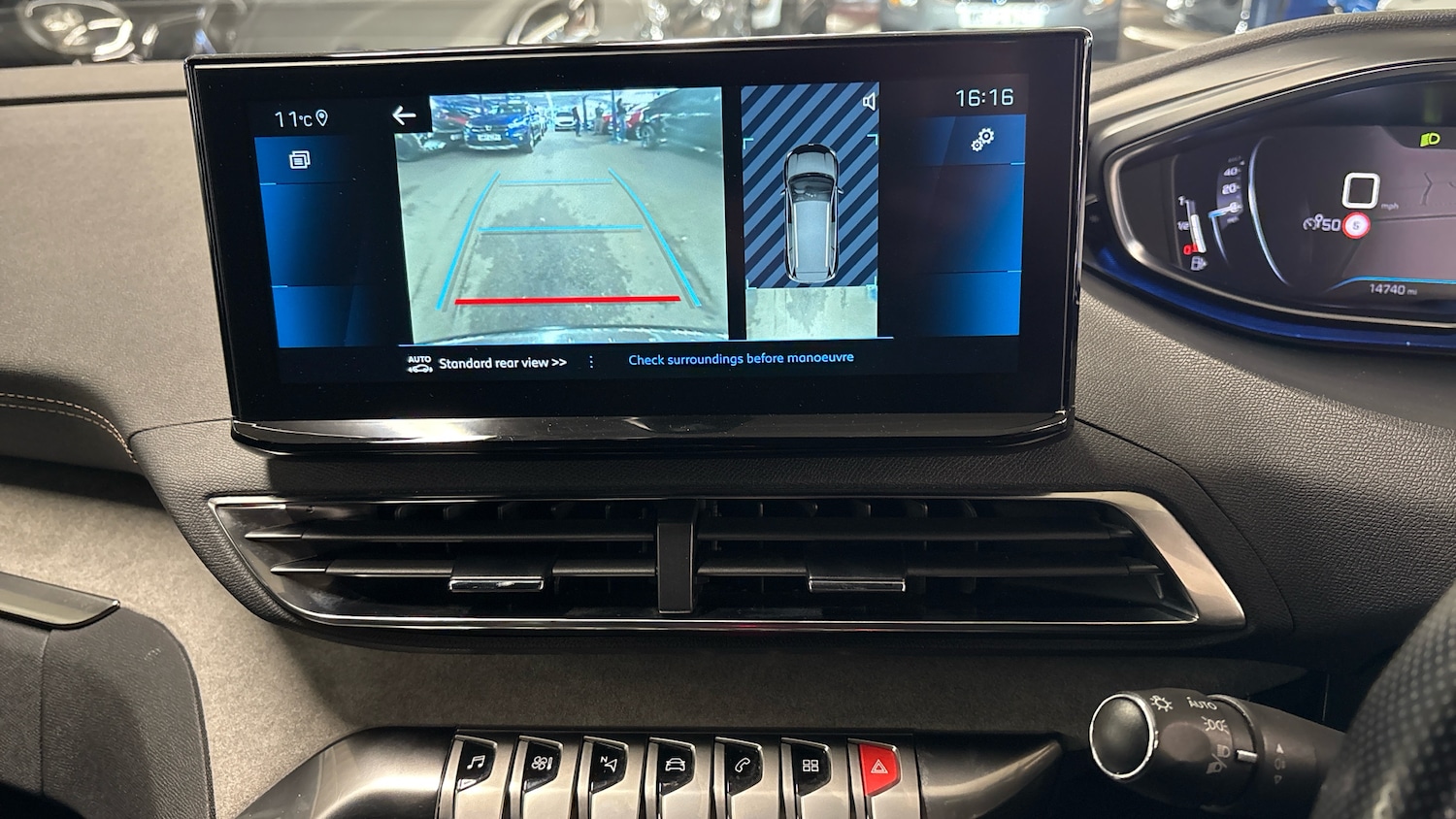 Used Peugeot 5008 2022 for sale - 76392237: Photo 44