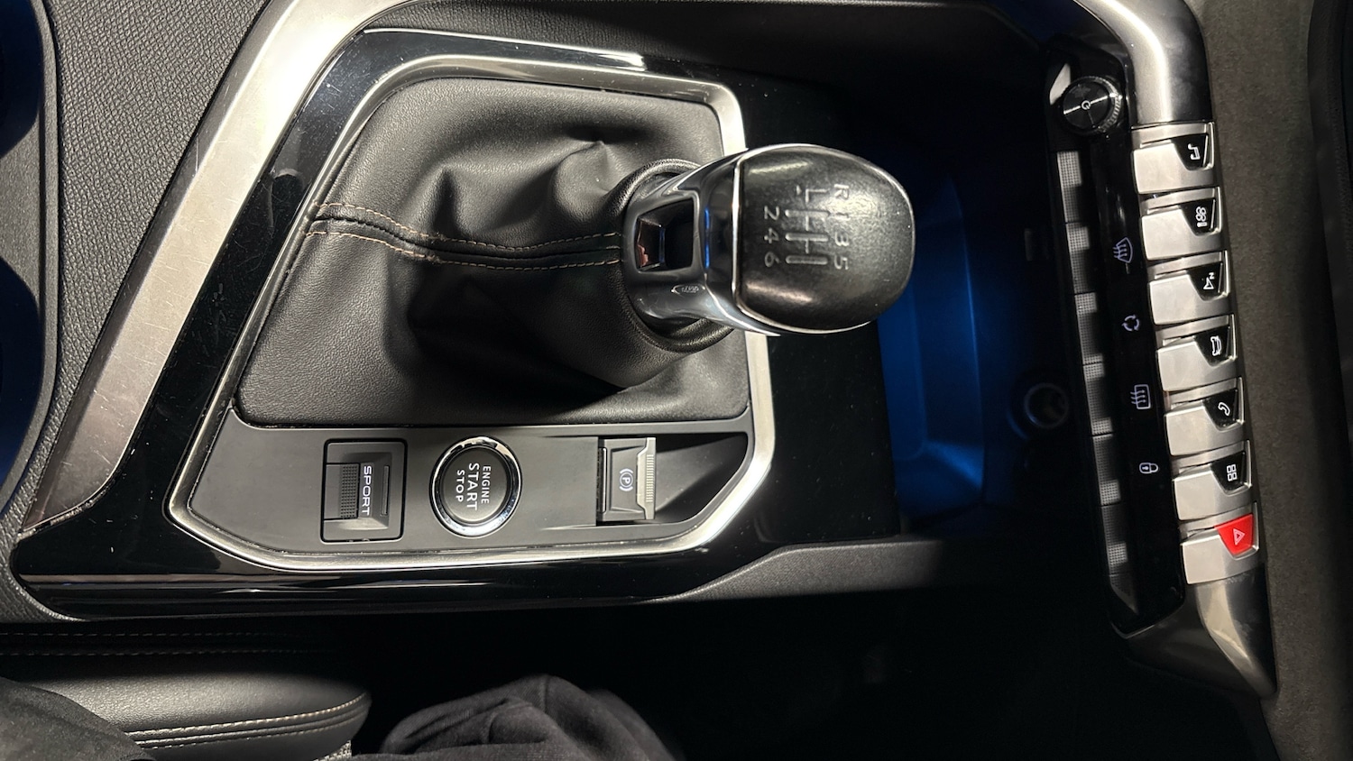 Used Peugeot 5008 2022 for sale - 76392237: Photo 47