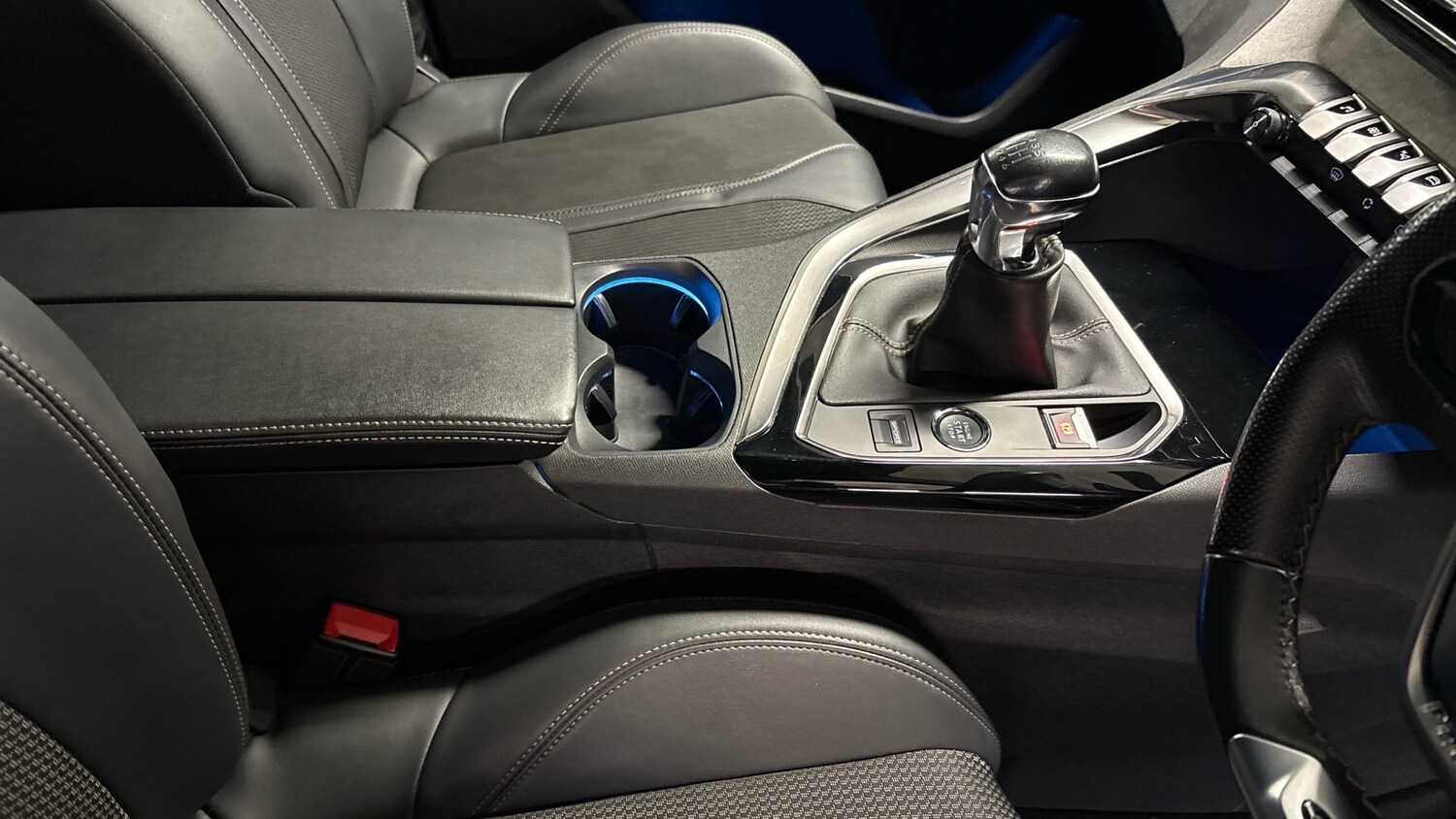 Used Peugeot 5008 2022 for sale - 76392237: Photo 53