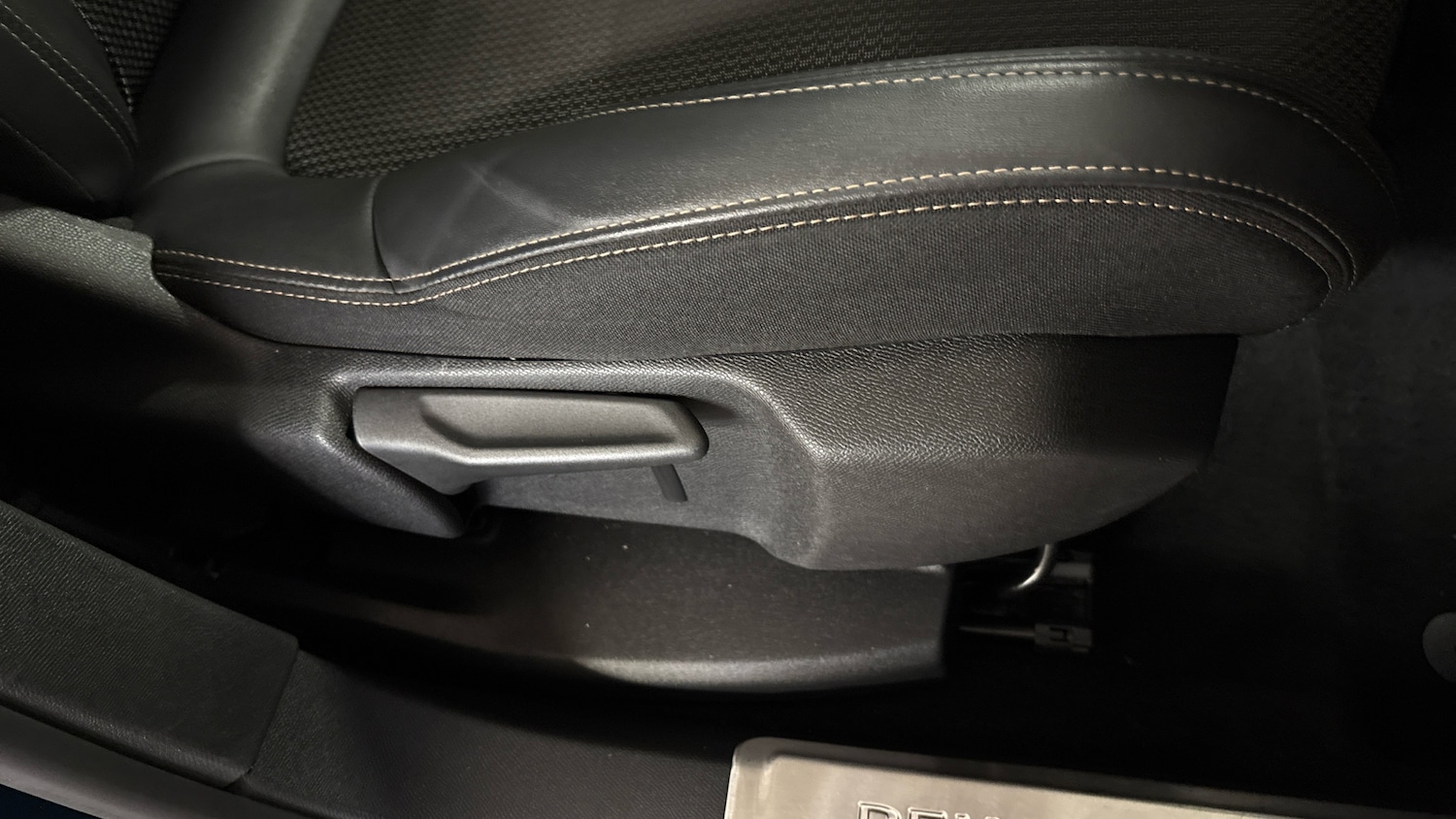 Used Peugeot 5008 2022 for sale - 76392237: Photo 54