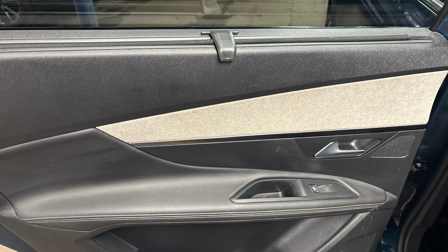 Used Peugeot 5008 2022 for sale - 76392237: Photo 75