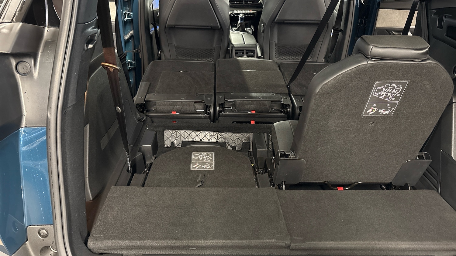 Used Peugeot 5008 2022 for sale - 76392237: Photo 88