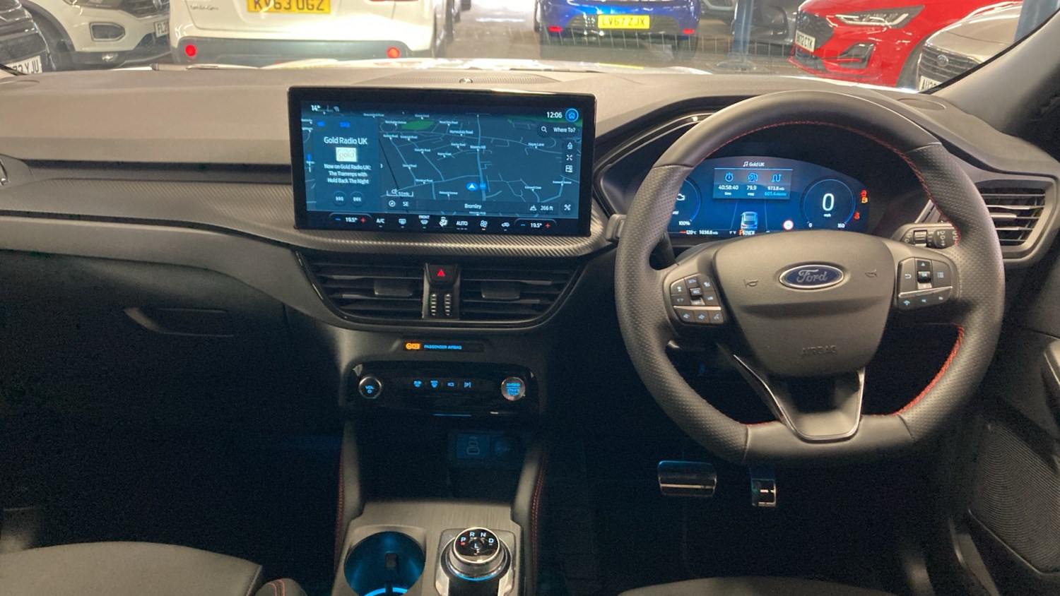 2025 Ford Kuga 2.5 PHEV ST-Line 5dr CVT Estate Estate Hybrid Automatic - Picture 10 of 24