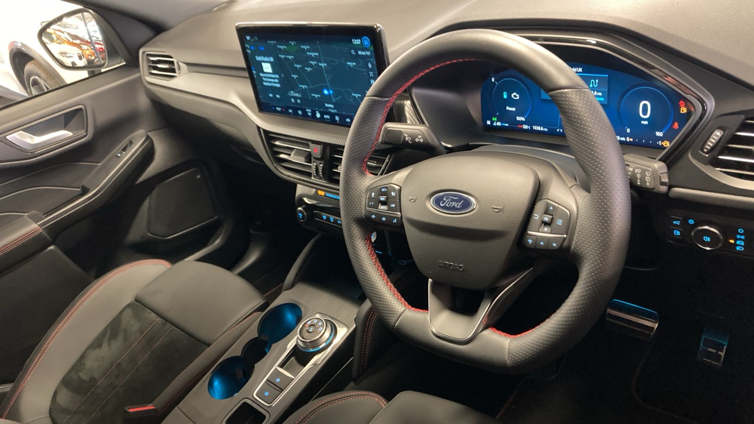 2025 Ford Kuga 2.5 PHEV ST-Line 5dr CVT Estate Estate Hybrid Automatic - Picture 14 of 24