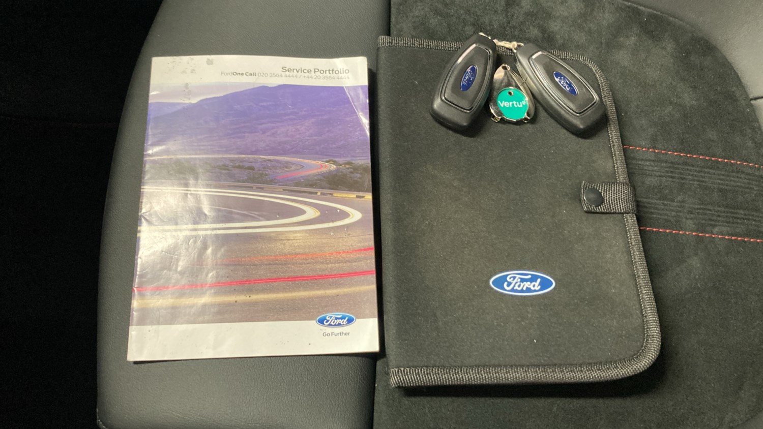 2025 Ford Kuga 2.5 PHEV ST-Line 5dr CVT Estate Estate Hybrid Automatic - Picture 19 of 24