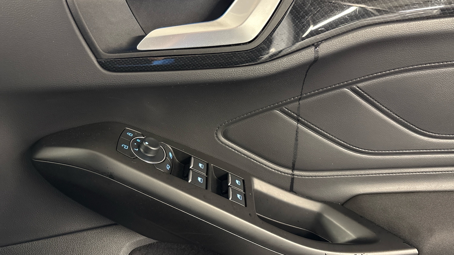 Used Ford Focus 2023 for sale - 77220235: Photo 24