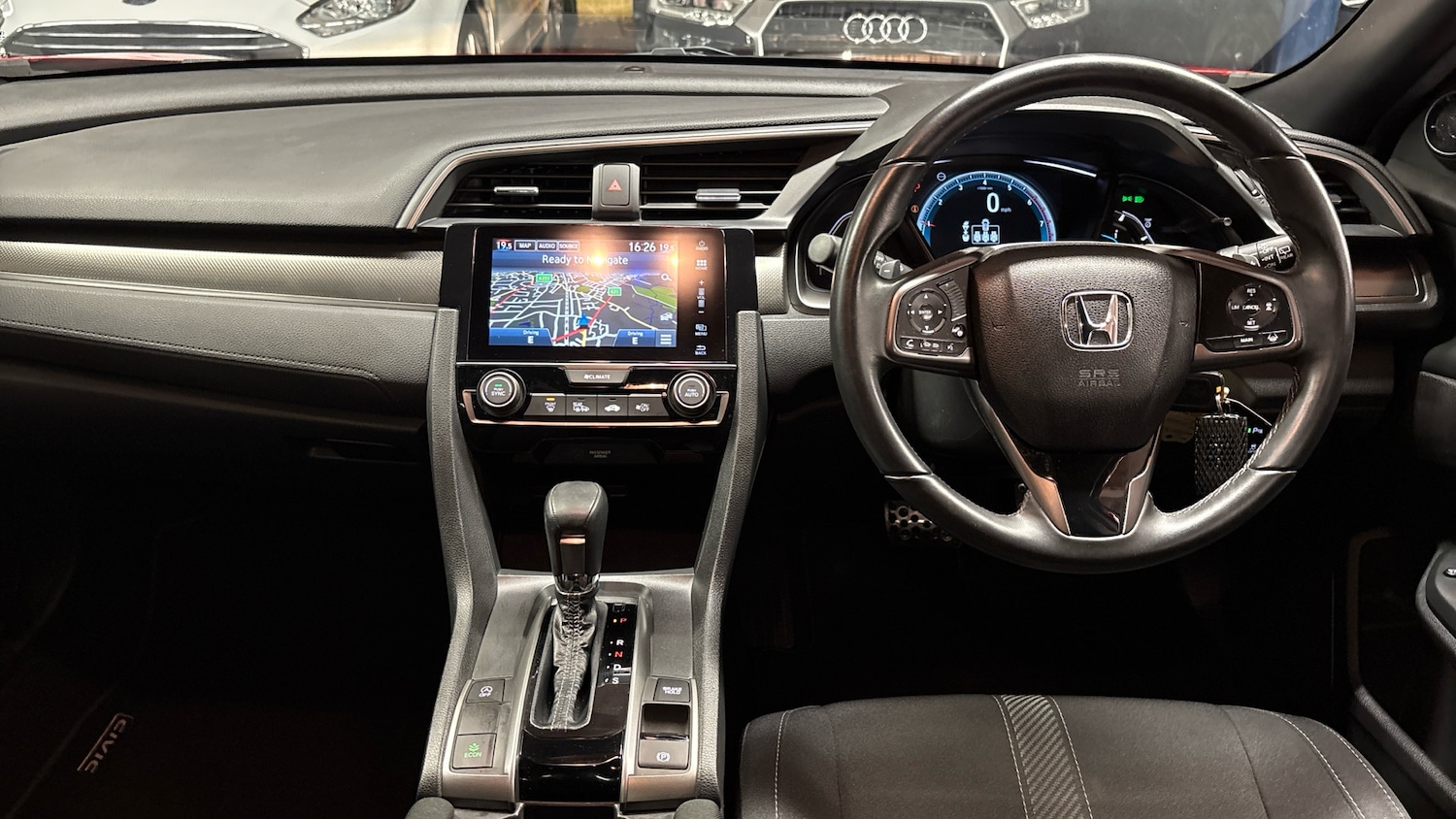 Used Honda Civic 2017 for sale - 76588238: Photo 10