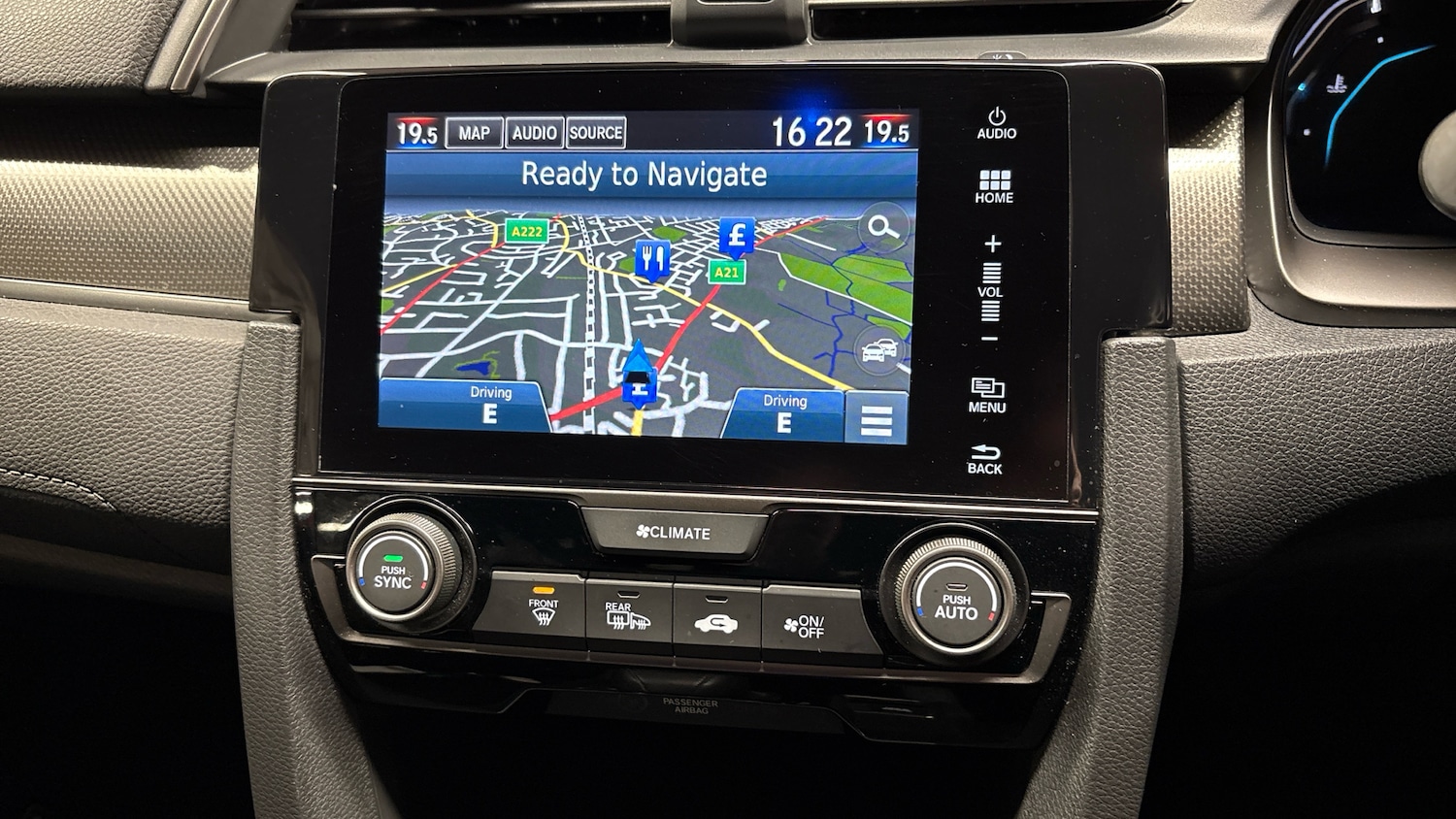 Used Honda Civic 2017 for sale - 76588238: Photo 12