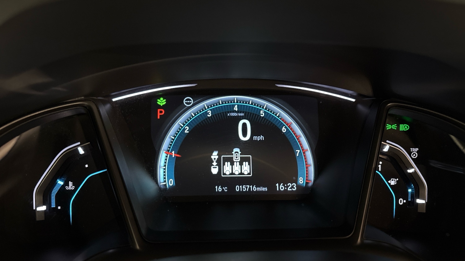 Used Honda Civic 2017 for sale - 76588238: Photo 18