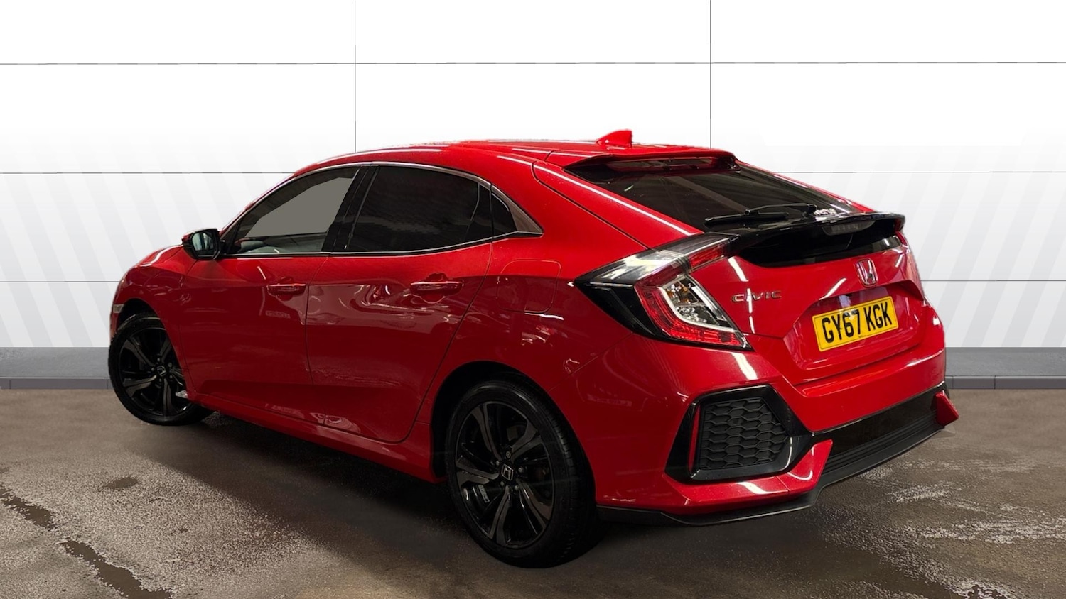 Used Honda Civic 2017 for sale - 76588238: Photo 2