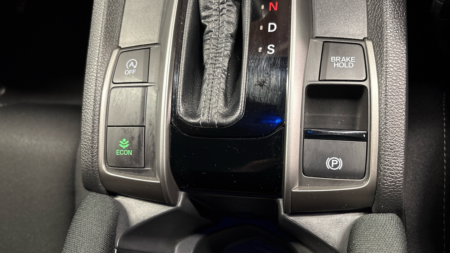 Used Honda Civic 2017 for sale - 76588238: Photo 41