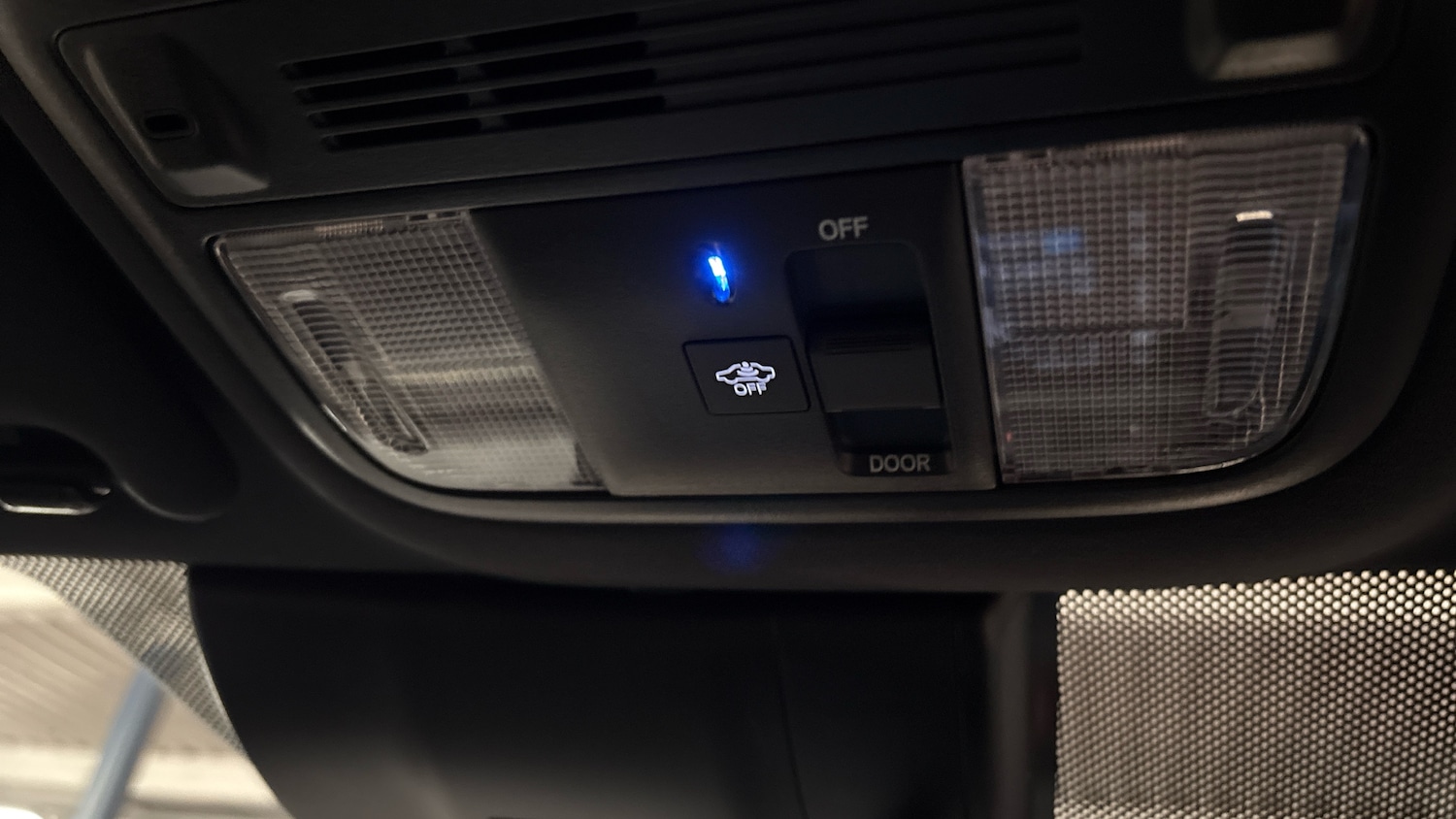 Used Honda Civic 2017 for sale - 76588238: Photo 44