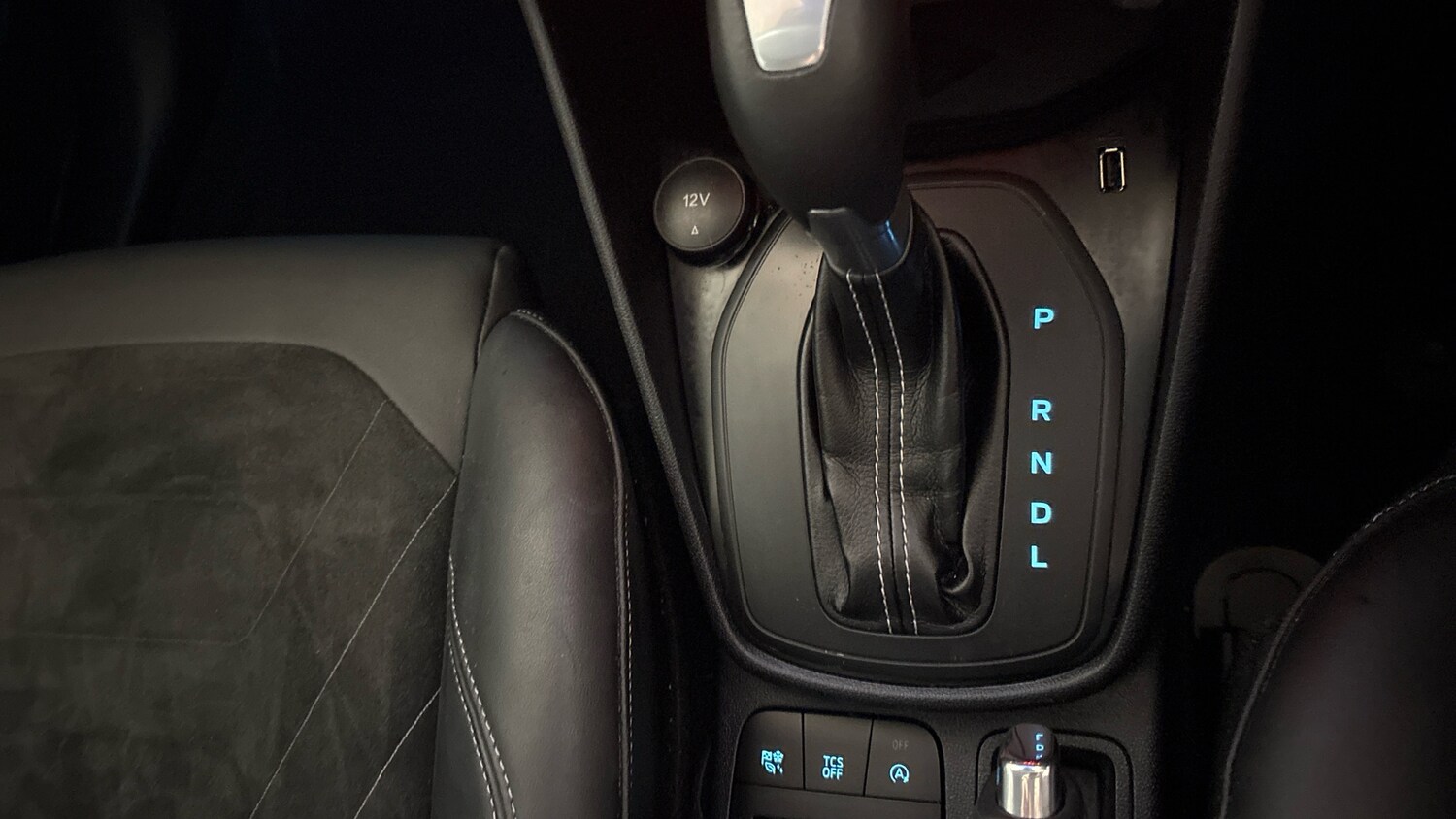 Used Ford Fiesta 2022 for sale - 77220239: Photo 42