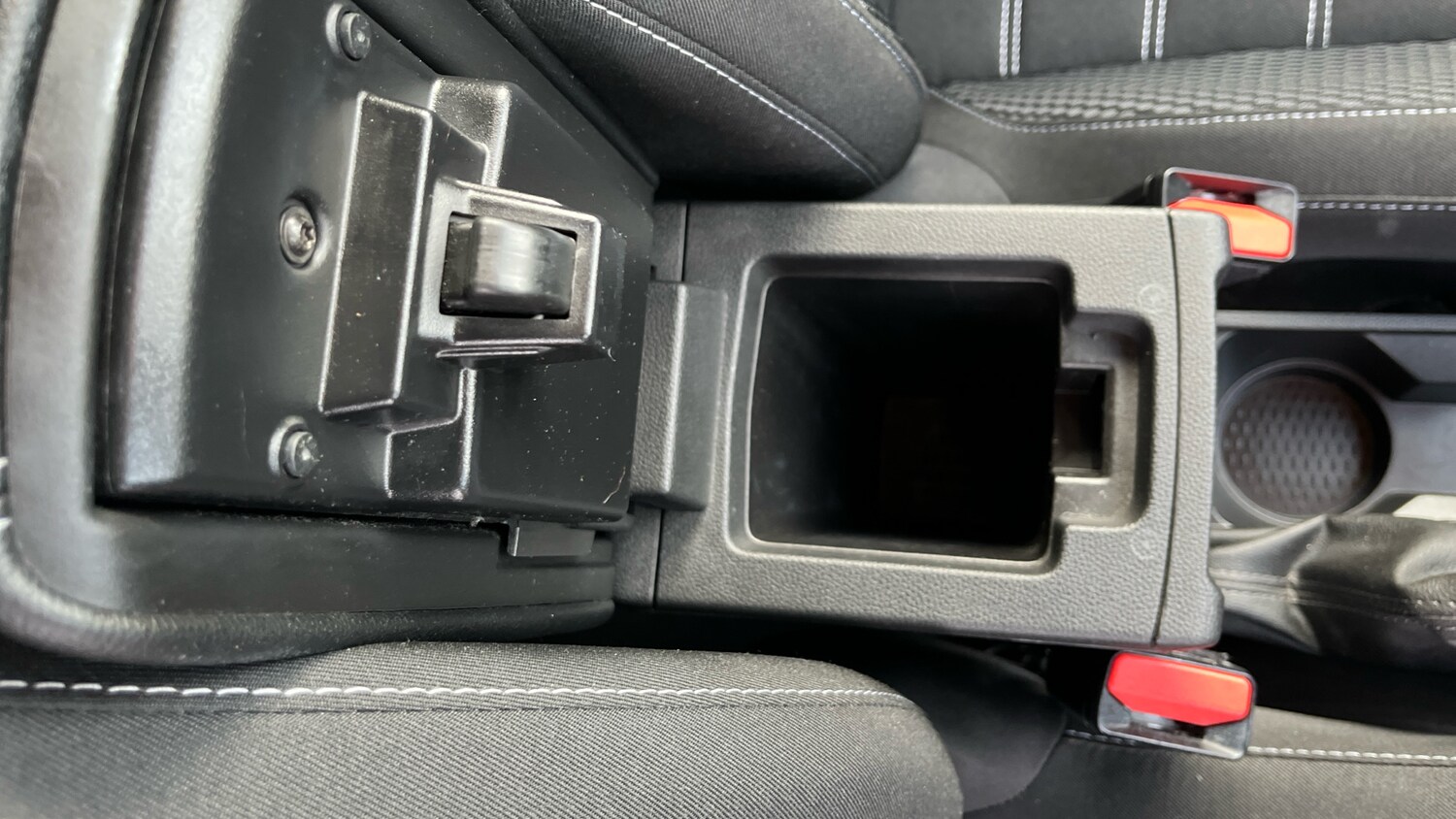 Used Dacia Duster 2022 for sale - 77363937: Photo 37